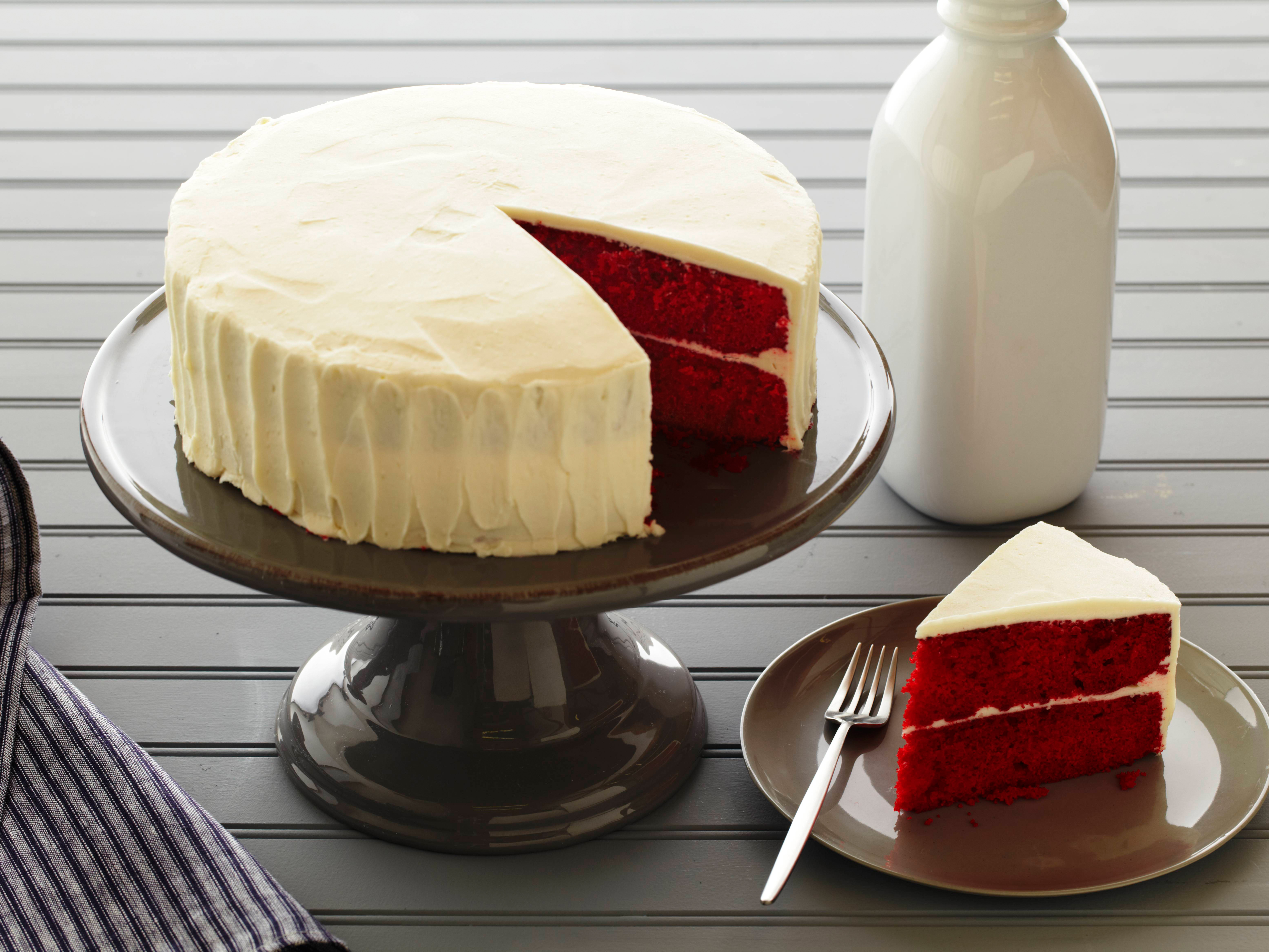Recipe: Lemon and Lavender Buttermilk Cake | The Cake Blog
