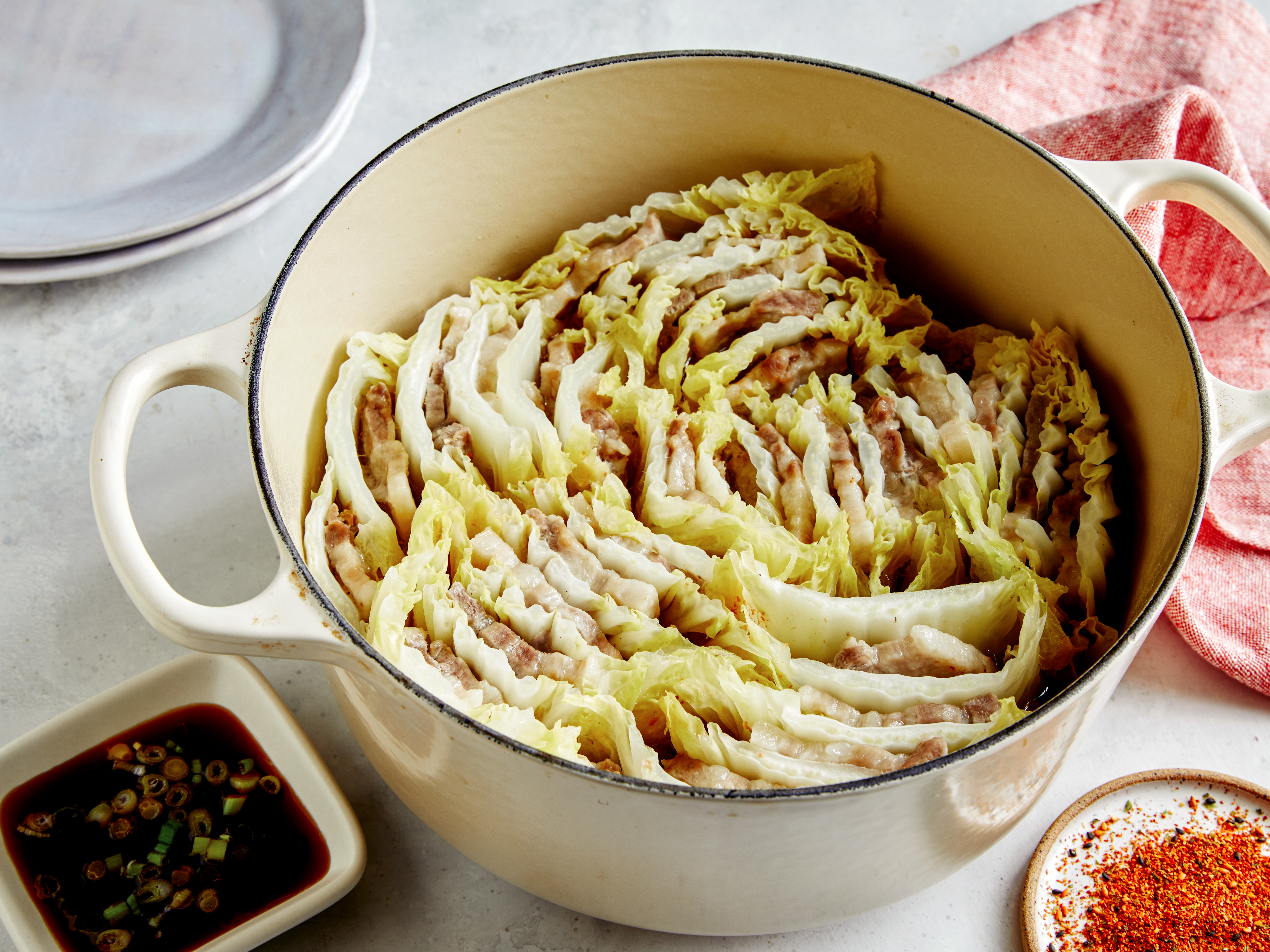Mille Feuille Nabe (Napa Cabbage and Beef Hot Pot) - Chrisse En Place