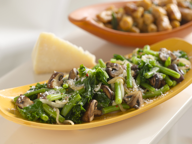 Spicy Parmesan Green Beans And Kale Recipe Giada De Laurentiis Food Network