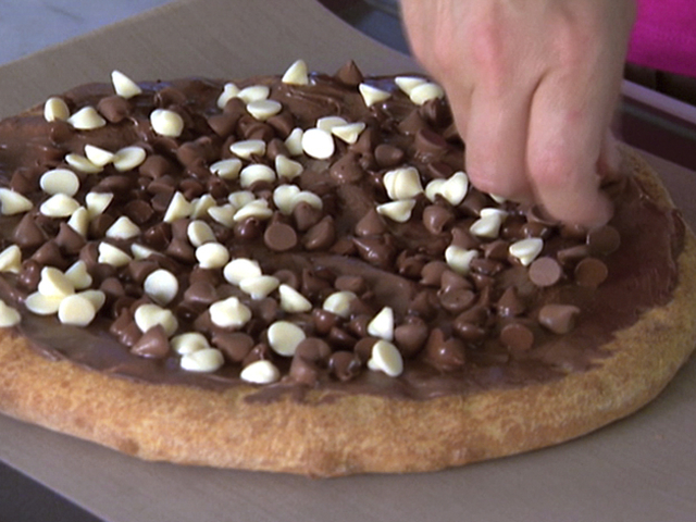Chocolate Pizza Recipe, Giada De Laurentiis